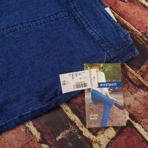 Westport Woman's Blue Stretch Denim Skorts 16 W35